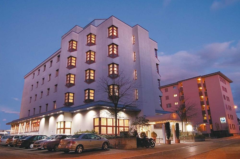 Sommerau-Ticino Swiss Quality Hotel Dietikon Exteriör bild