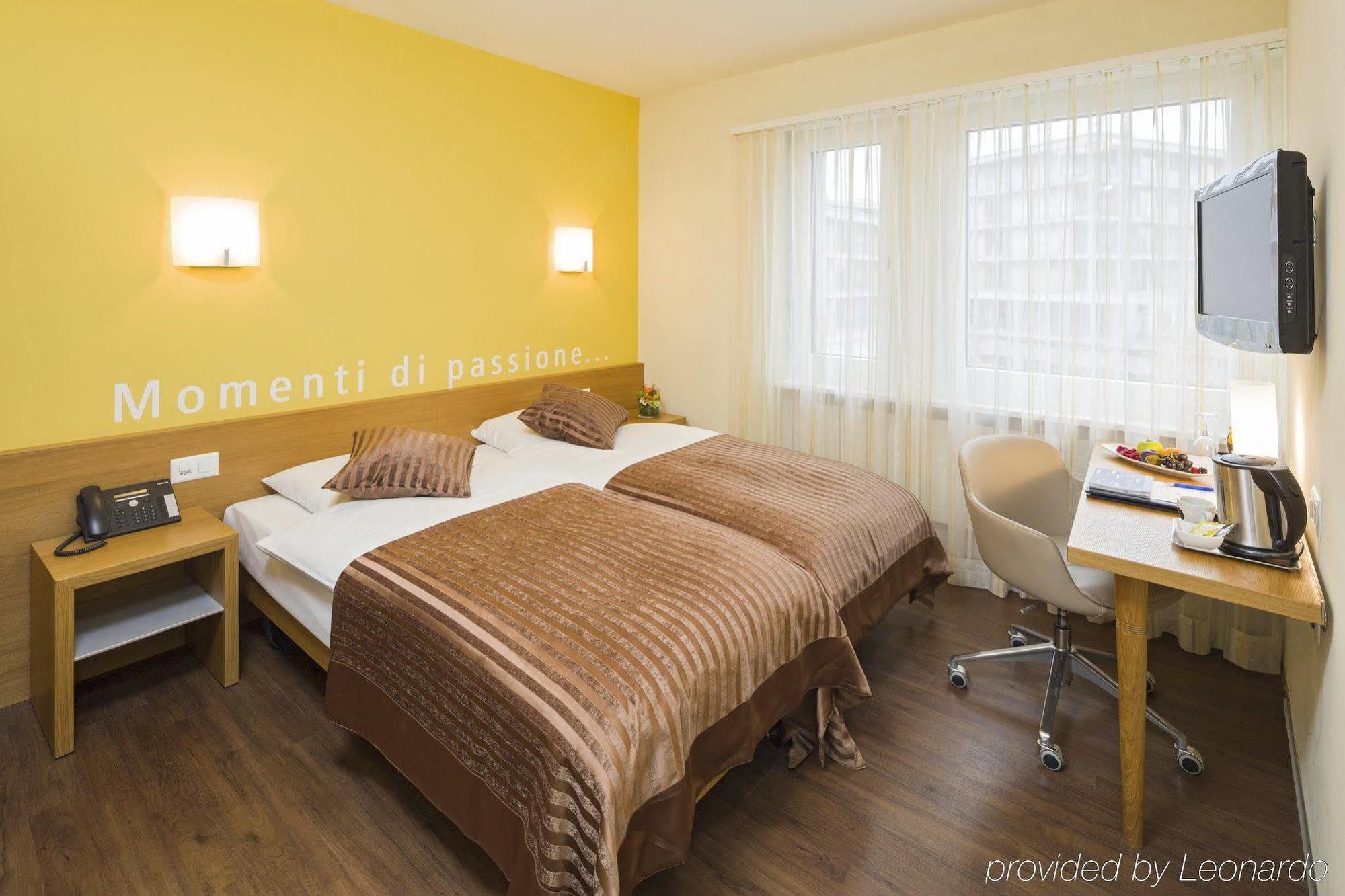 Sommerau-Ticino Swiss Quality Hotel Dietikon Rum bild