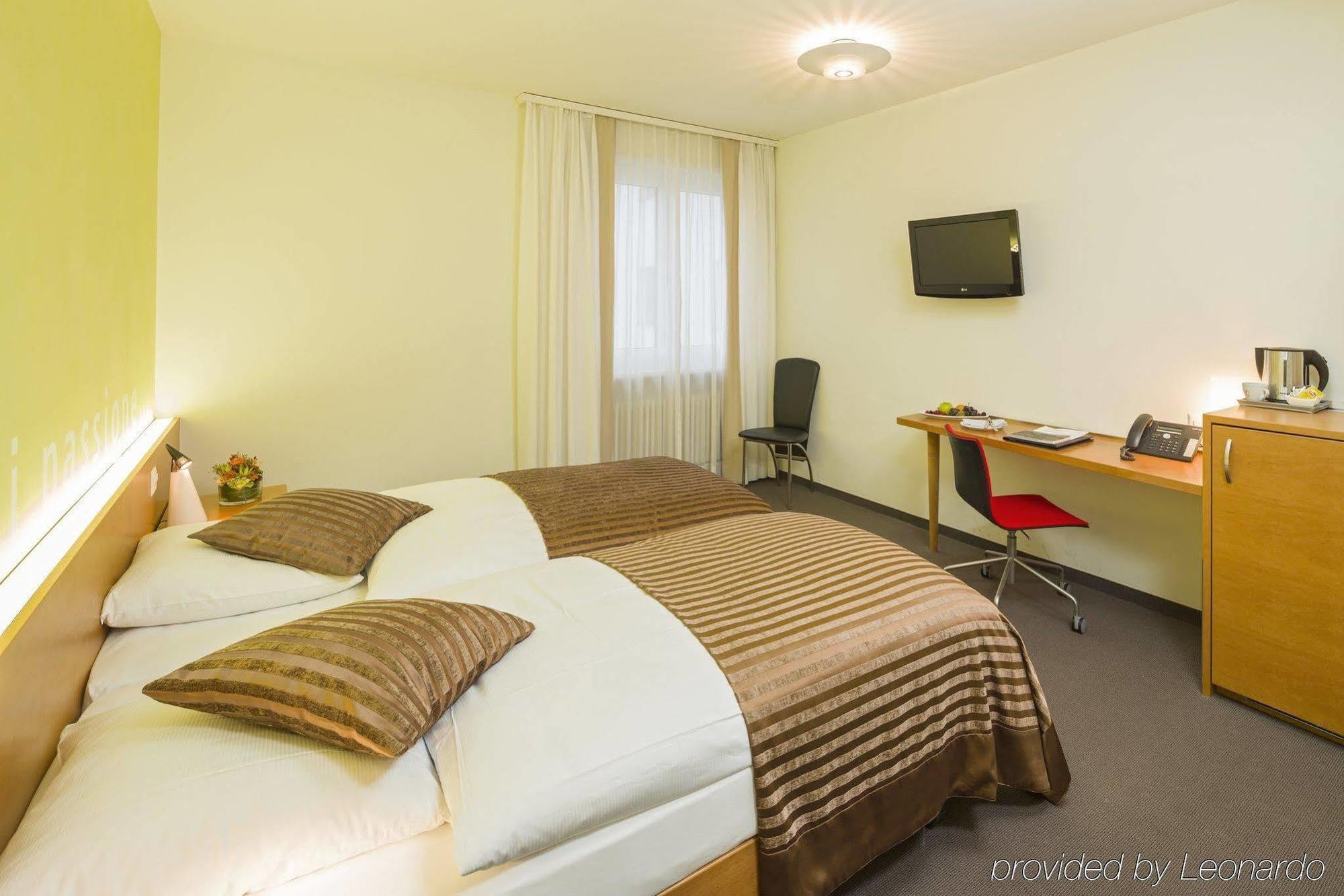 Sommerau-Ticino Swiss Quality Hotel Dietikon Exteriör bild