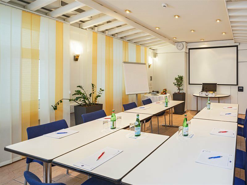 Sommerau-Ticino Swiss Quality Hotel Dietikon Exteriör bild